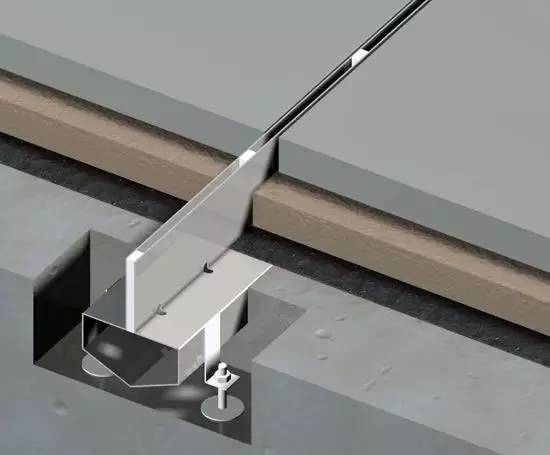 條形排水槽內(nèi)部構(gòu)造,展廳排水槽設(shè)計